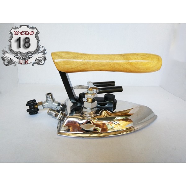 Wooden Handle Steam Iron (1.4kg)